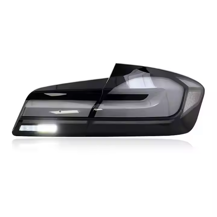 BMW 5 Series F10 (2011–2016) galiniai LED žibintai 