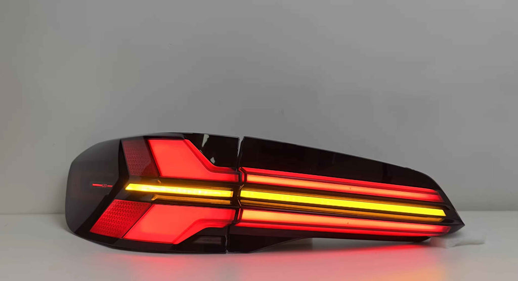 BMW X5 G05 (2019–2023) LED galiniai žibintai su autorinėmis sekvenčiomis LCI funkcijomis